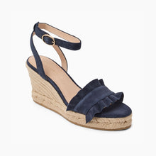 Load image into Gallery viewer, Rozette Ruffle Wedge