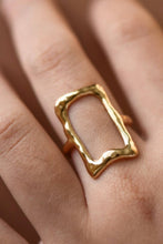 Load image into Gallery viewer, Square Ring