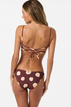 Load image into Gallery viewer, Camila Shells Rockview Tank