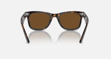 Load image into Gallery viewer, WAYFARER TORTOISE w/ BROWN POLARIZED
