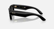 Load image into Gallery viewer, Wayfarer Puffer
