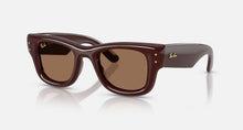 Load image into Gallery viewer, Wayfarer Puffer
