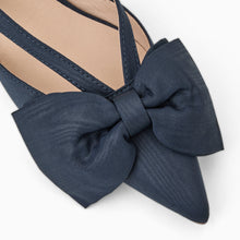 Load image into Gallery viewer, Cynthia Bow Mule
