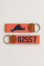 Load image into Gallery viewer, MV Island - 02557 Key Fob
