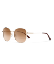 Load image into Gallery viewer, Beverly
