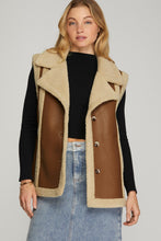 Load image into Gallery viewer, BONDED FAUX LEATHER AND FAUX SHEARLING VEST WITH SIDE POCKETS
