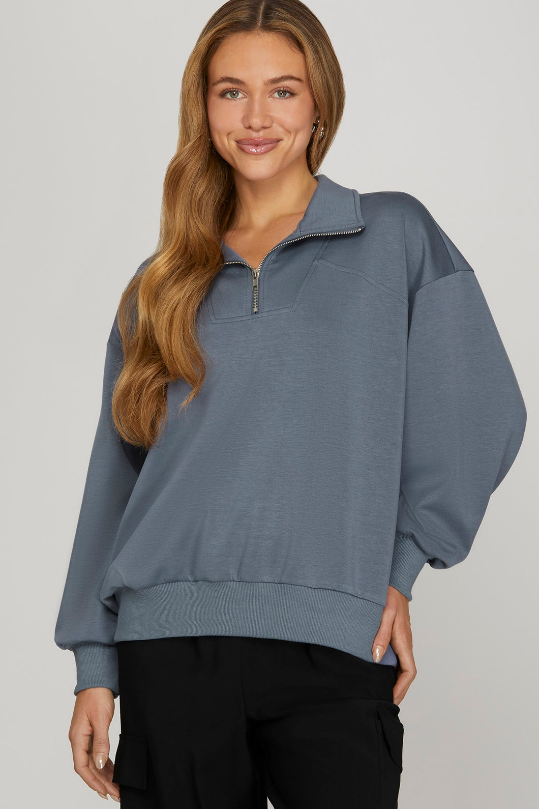LONG SLEEVE 1/4 ZIP SWEATSHIRT