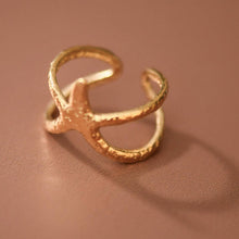Load image into Gallery viewer, Starfish Ring
