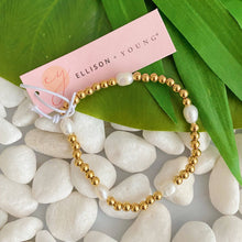 Load image into Gallery viewer, Freshwater Pearls Golden Bauble Bracelets
