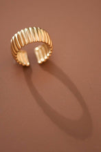 Load image into Gallery viewer, Cuff Ring II

