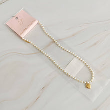 Load image into Gallery viewer, Pearl And Gold Bauble Heart Necklace
