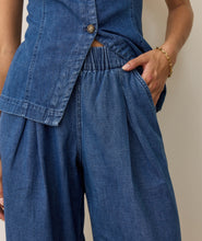 Load image into Gallery viewer, Allison Pleated Wide Leg Denim Trouser
