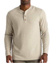 Load image into Gallery viewer, Men&#39;s Waffle Long Sleeve Henley
