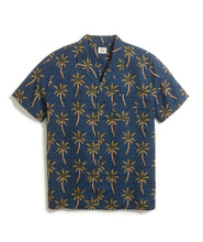 Load image into Gallery viewer, Short Sleeve Atlas Textured Shirt
