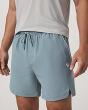 Load image into Gallery viewer, Crosscourt Short Unlined 7&quot;
