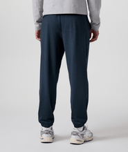 Load image into Gallery viewer, Sunday Performance Sweat 28"
