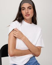 Load image into Gallery viewer, Short Sleeve Heavyweight Oversized Cotton Tee
