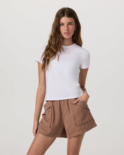 Load image into Gallery viewer, S/S Feather Classic Tee
