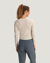 Load image into Gallery viewer, Elevate Lightweight Fitted Long Sleeve
