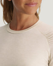 Load image into Gallery viewer, Elevate Lightweight Fitted Long Sleeve
