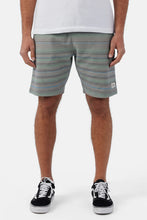 Load image into Gallery viewer, BAVARO STRIPE 18&quot; SHORTS
