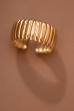 Load image into Gallery viewer, Cuff Ring II
