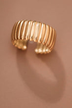 Load image into Gallery viewer, Cuff Ring II
