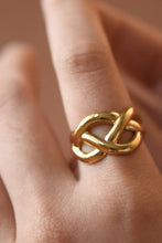 Load image into Gallery viewer, Steel Knot Open Ring
