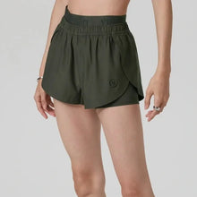 Load image into Gallery viewer, Luna Short
