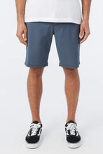 Load image into Gallery viewer, STOCKTON 20&quot; HYBRID SHORTS
